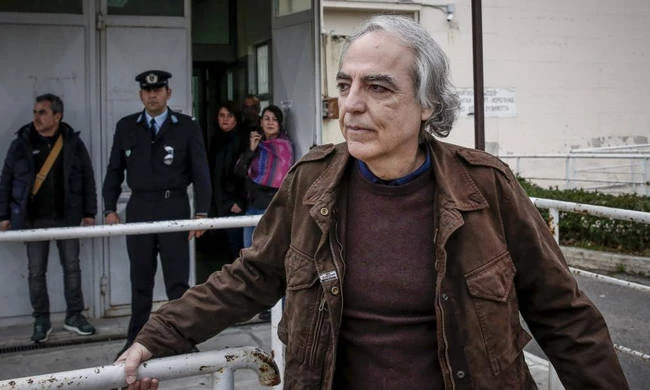 Η ανατριχιαστική βόλτα του Κουφοντίνα απο τα σημεία που εκτέλεσε τέσσερις ανθρώπους